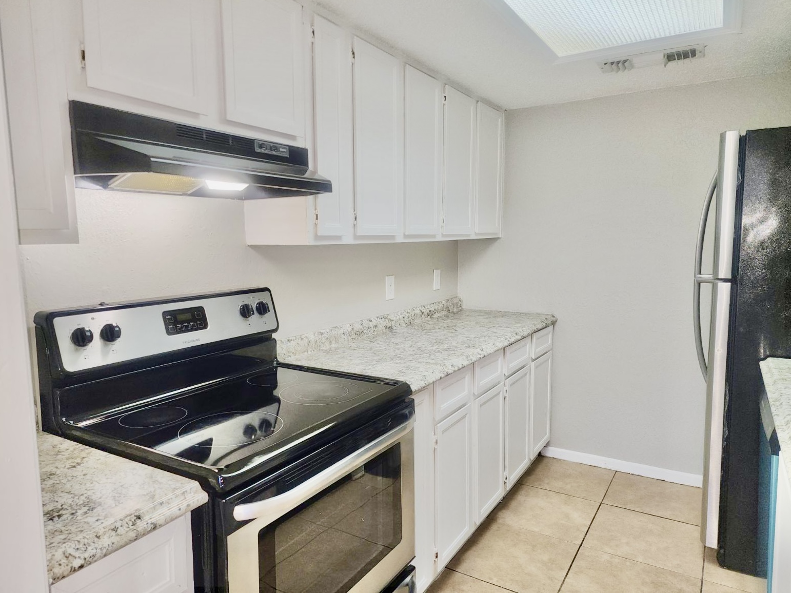 2301 N. Pecos  - #124