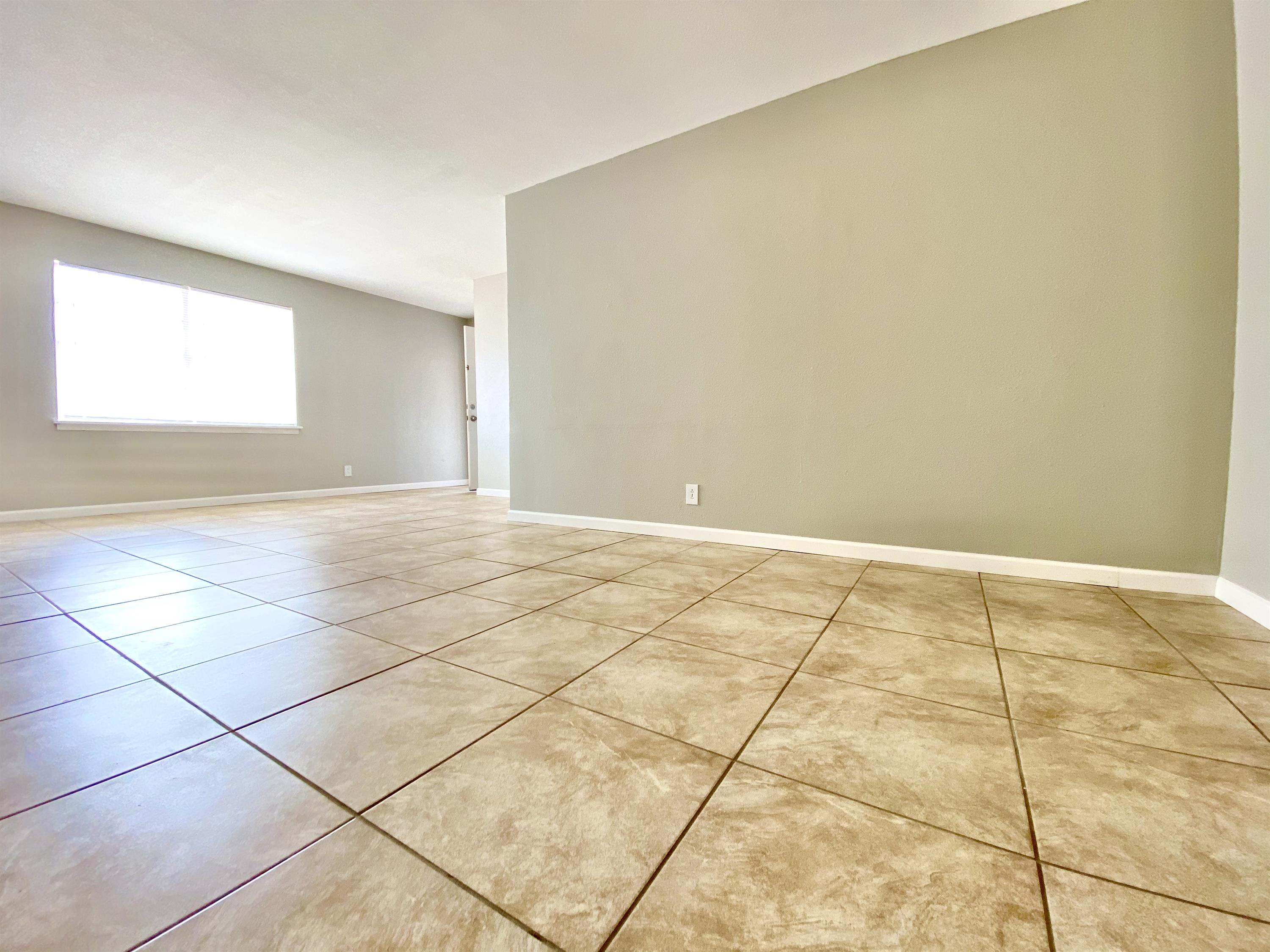 3809 Englewood Circle